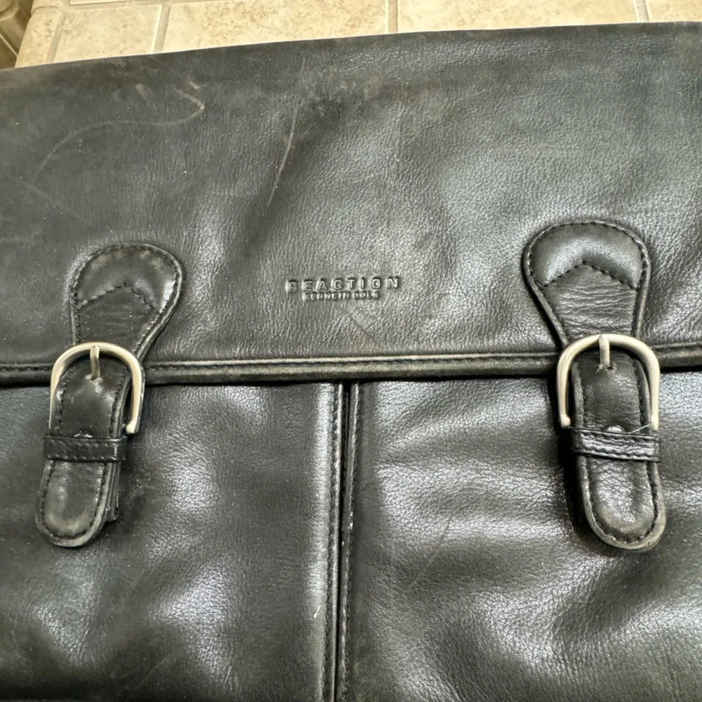 Vintage Black Leather Kenneth Cole Reaction High End Men’s Laptop Briefcase Bag
